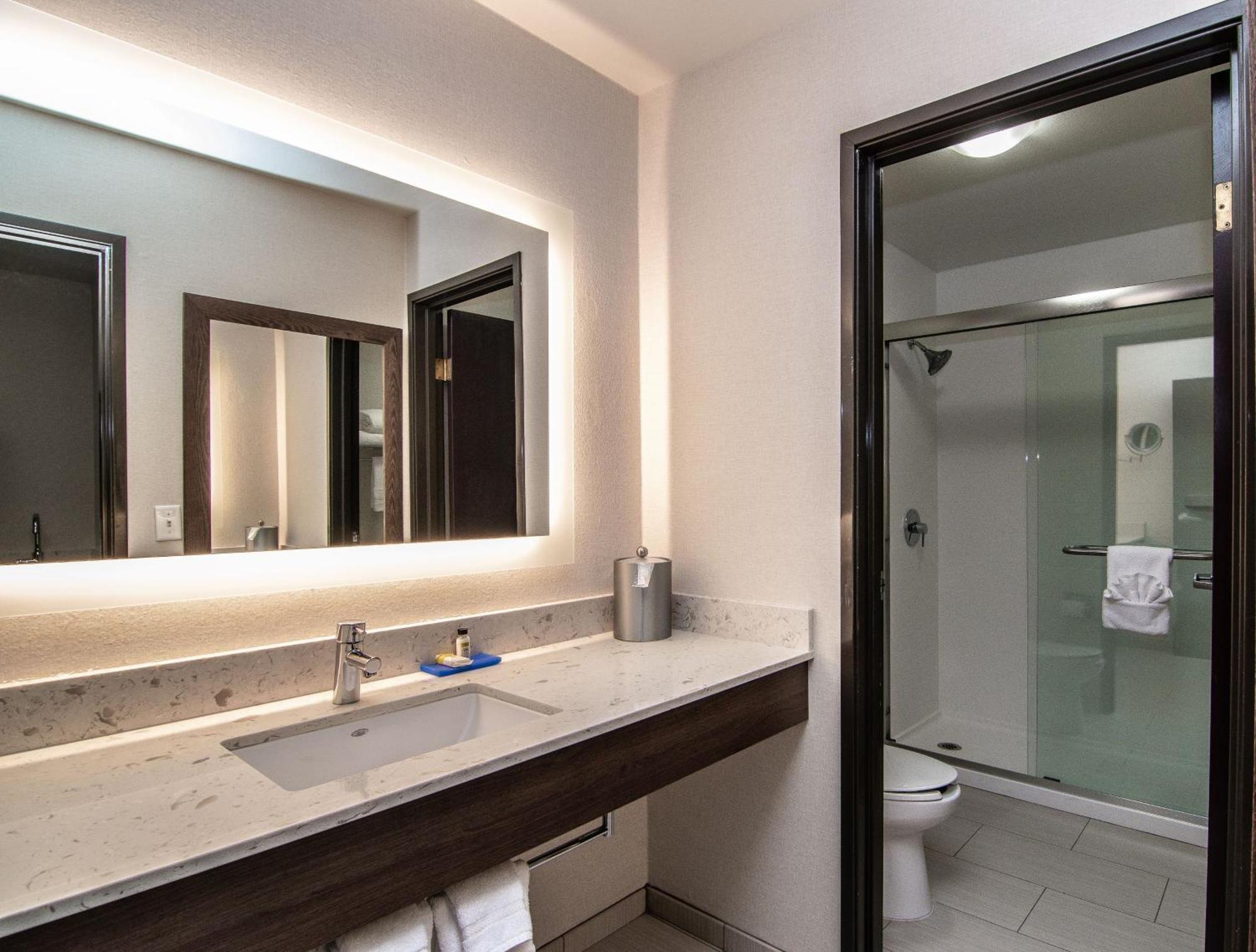 Holiday Inn Express Spokane-Downtown By Ihg Bagian luar foto